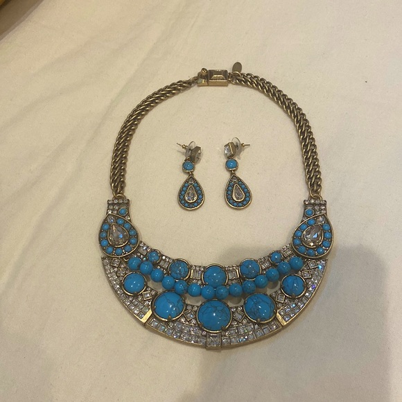 Ann Taylor Faux Turquoise Half Moon Statement Necklace - Picture 2 of 11